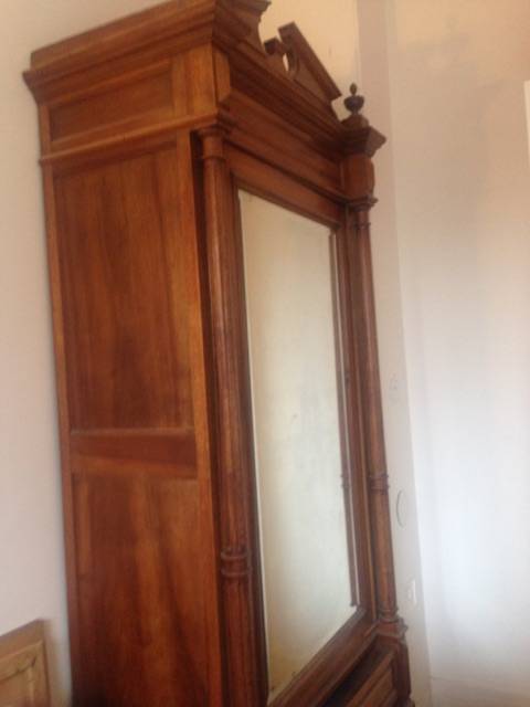 Armoire ancienne en chêne massif