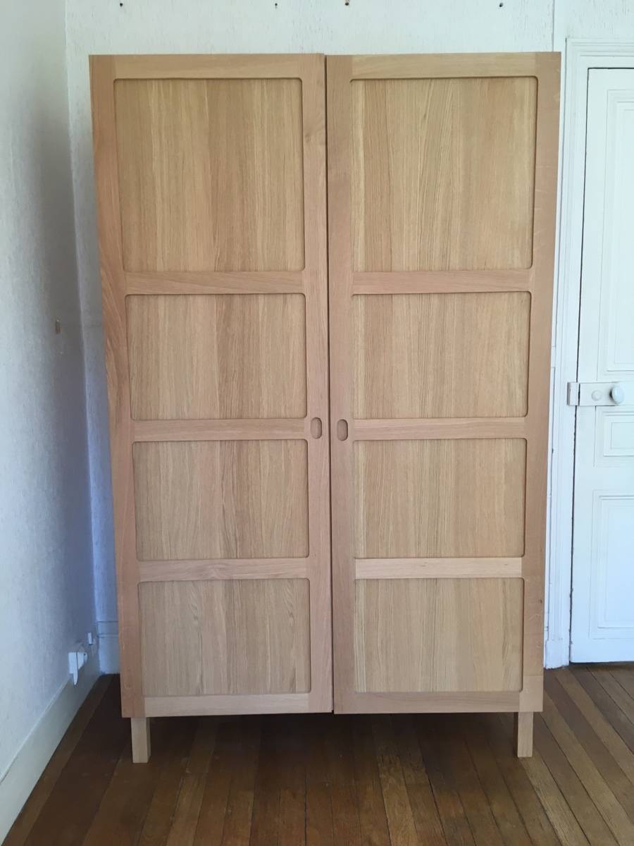 Armoire Penderie 2 portes chêne massif Habitat sur Gens de Confiance