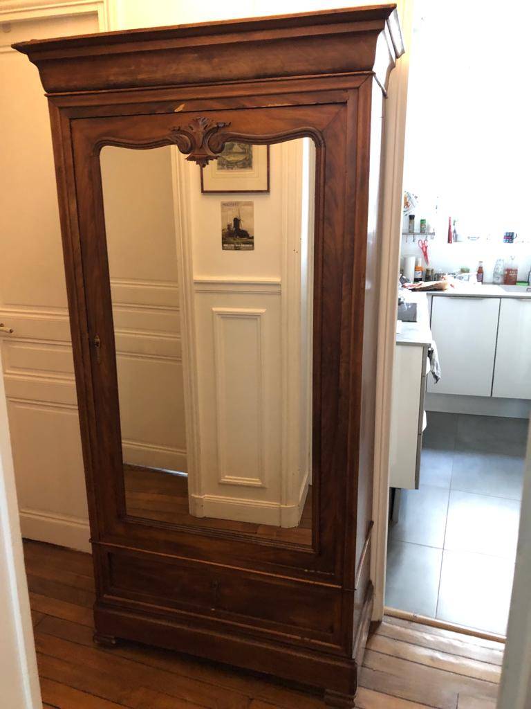Armoire à vendre sur Gens de Confiance