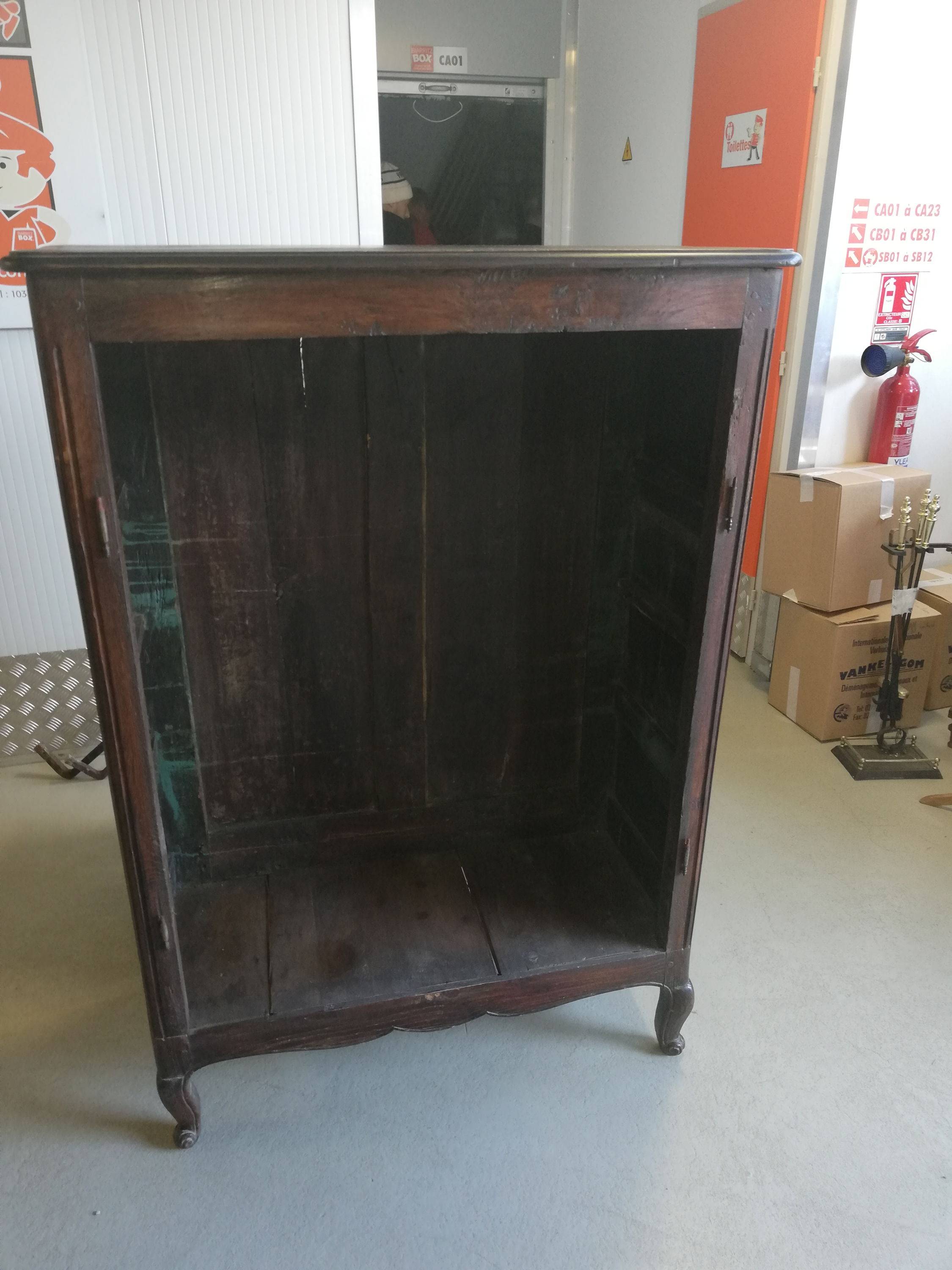 Armoire vitrine ancienne