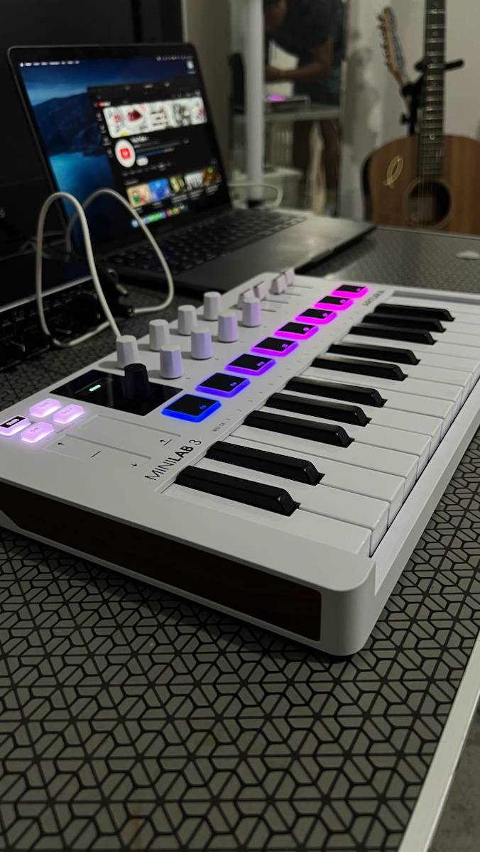 Arturia Minilab 3