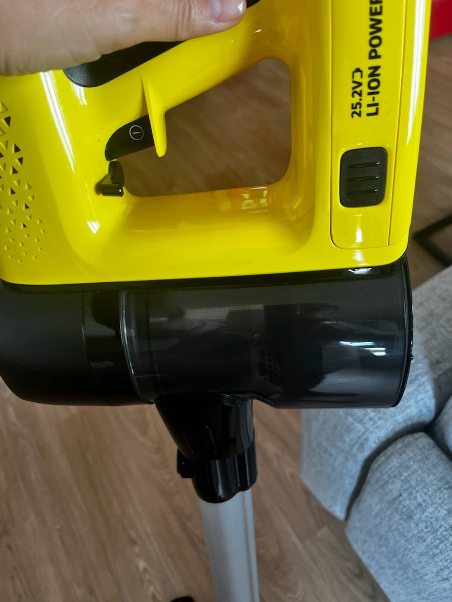 Aspirateur balai Karcher