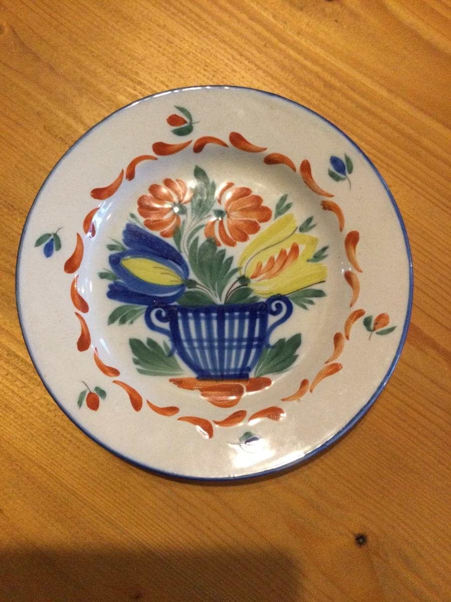 Vends assiette de collection fin XIXème en faïence St Clément