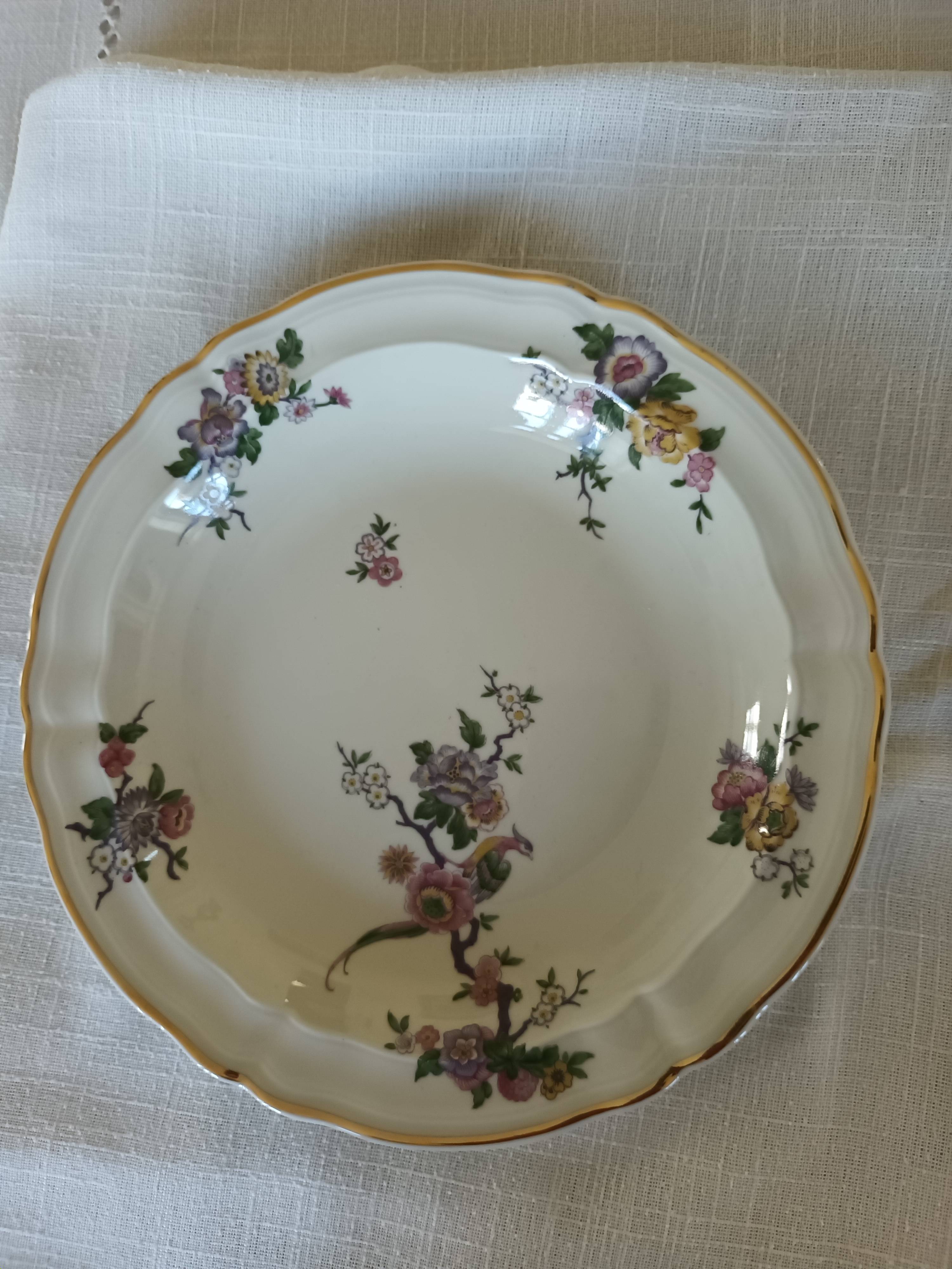 4 assiettes creuses de la marque Bernardaud modèle bengali