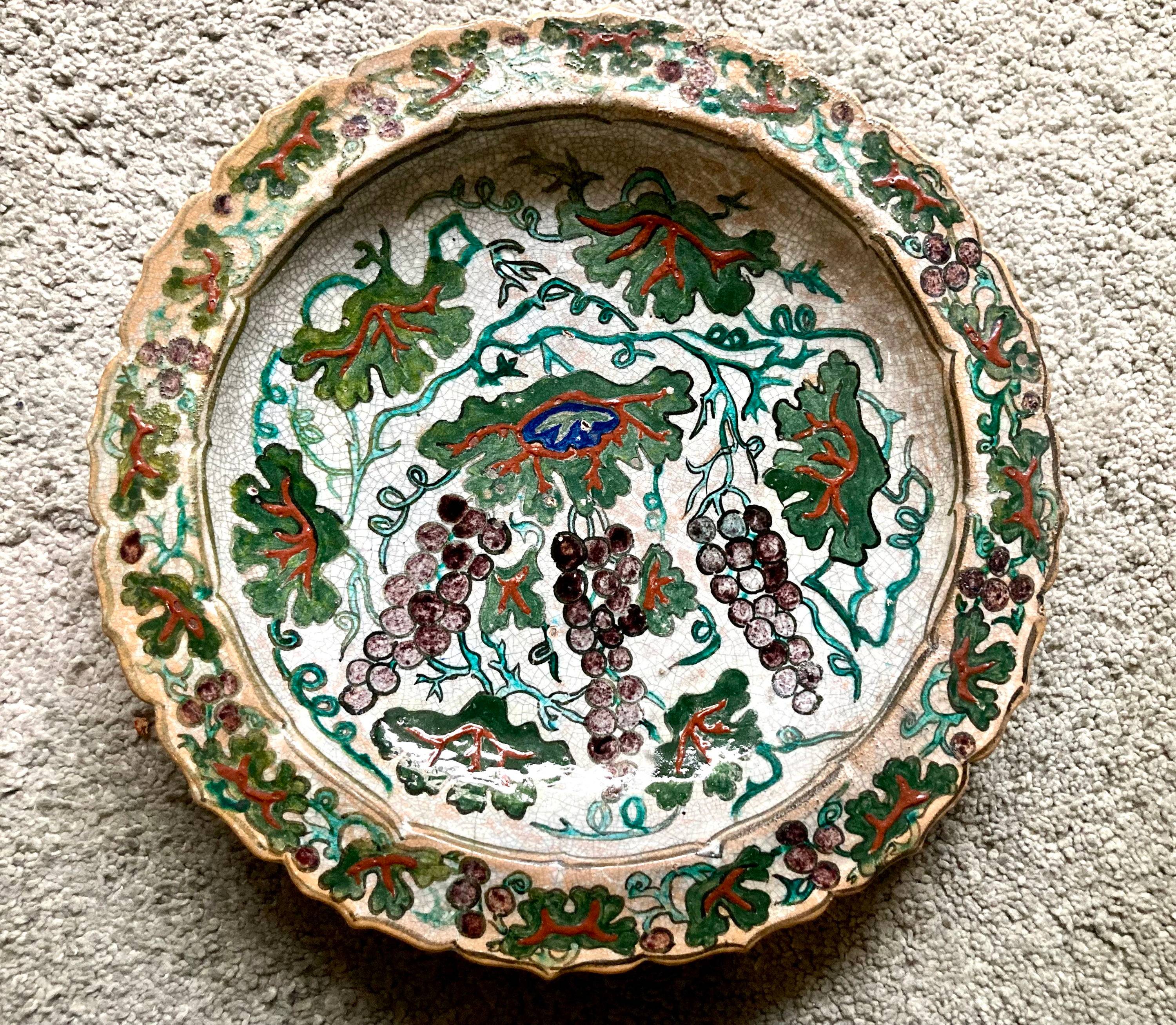 Assiette signée - Lachenal