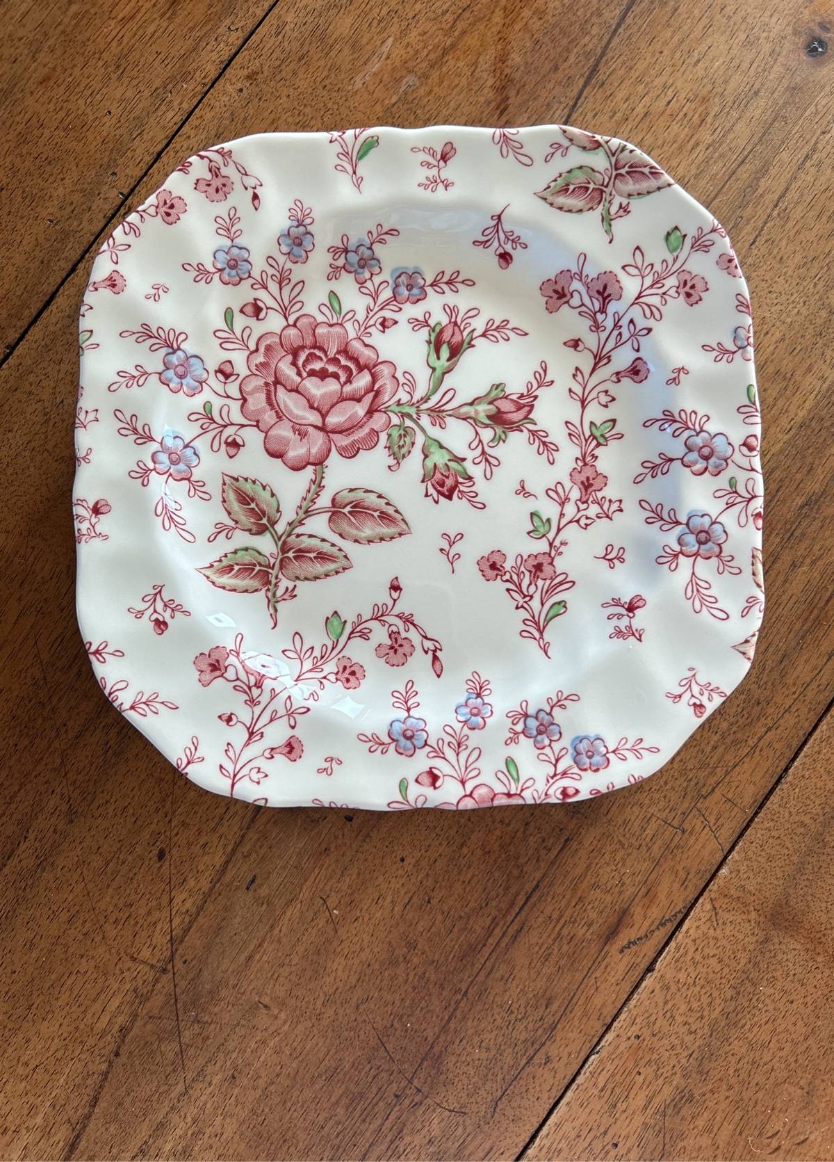 Assiettes Rose Chintz Johnson & Brothers