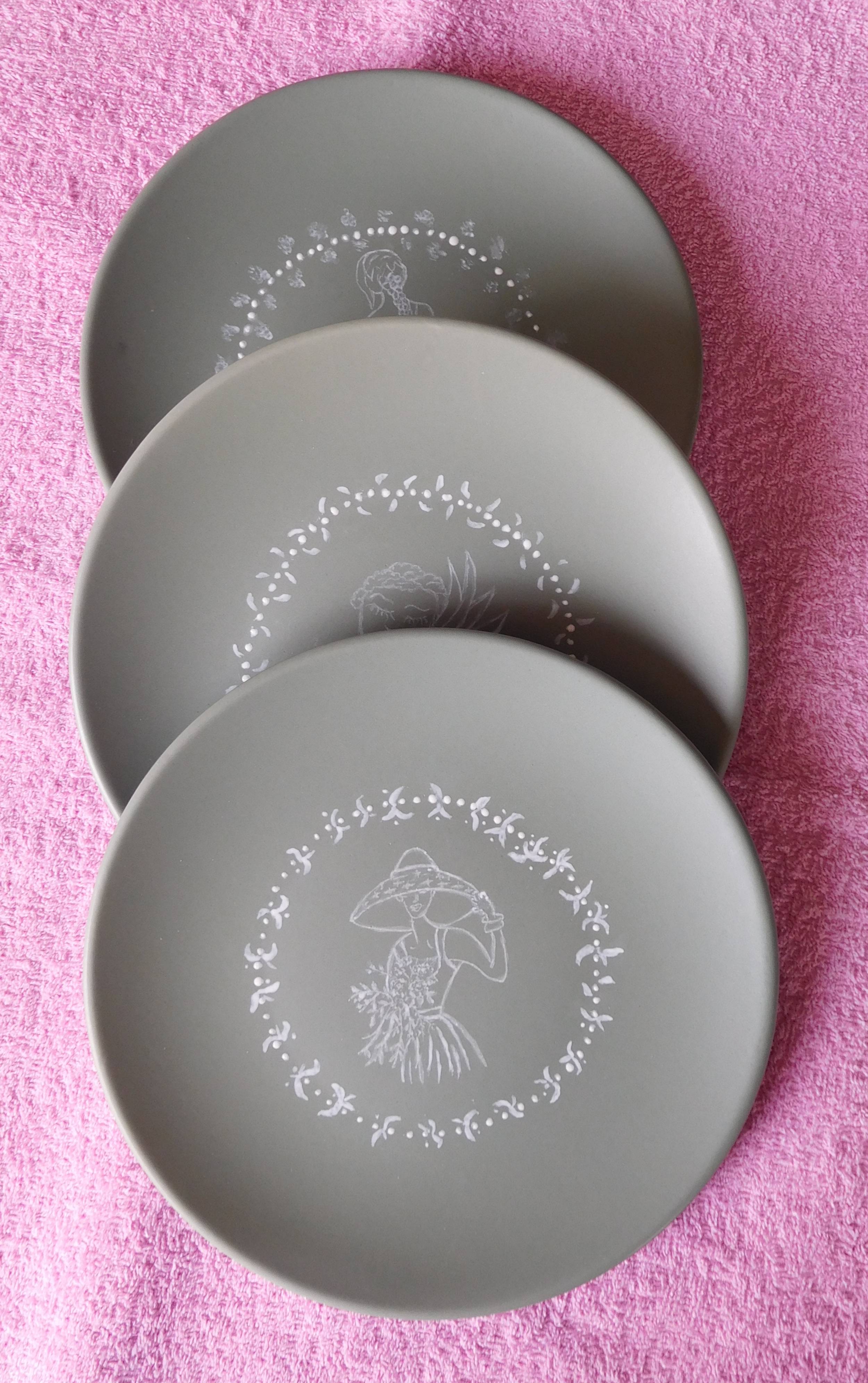 Duo d’assiettes décor main (+ 1 offerte)