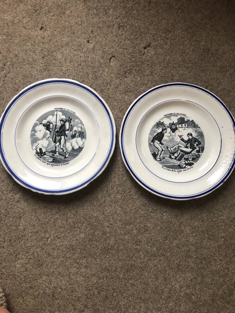 2 assiettes faïences de Gien