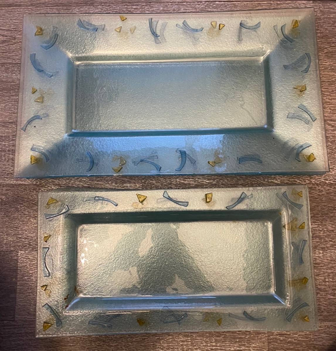Assiettes de présentation plates et rectangulaires on Gens de Confiance