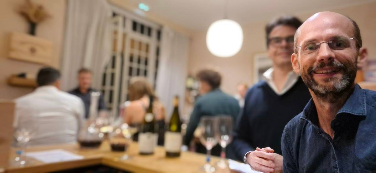 Recrute assistant commercial caviste H/F