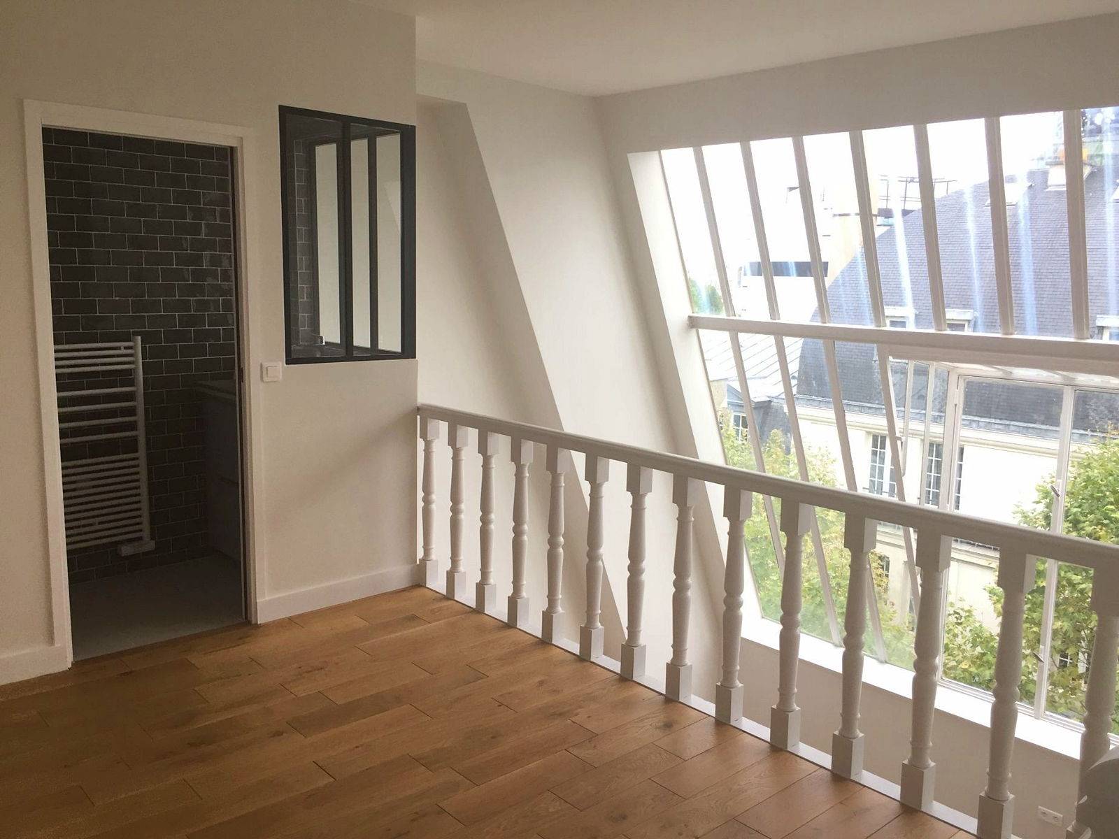 Loue un loft 53m² Neuilly-sur-Seine limite Paris 17ème