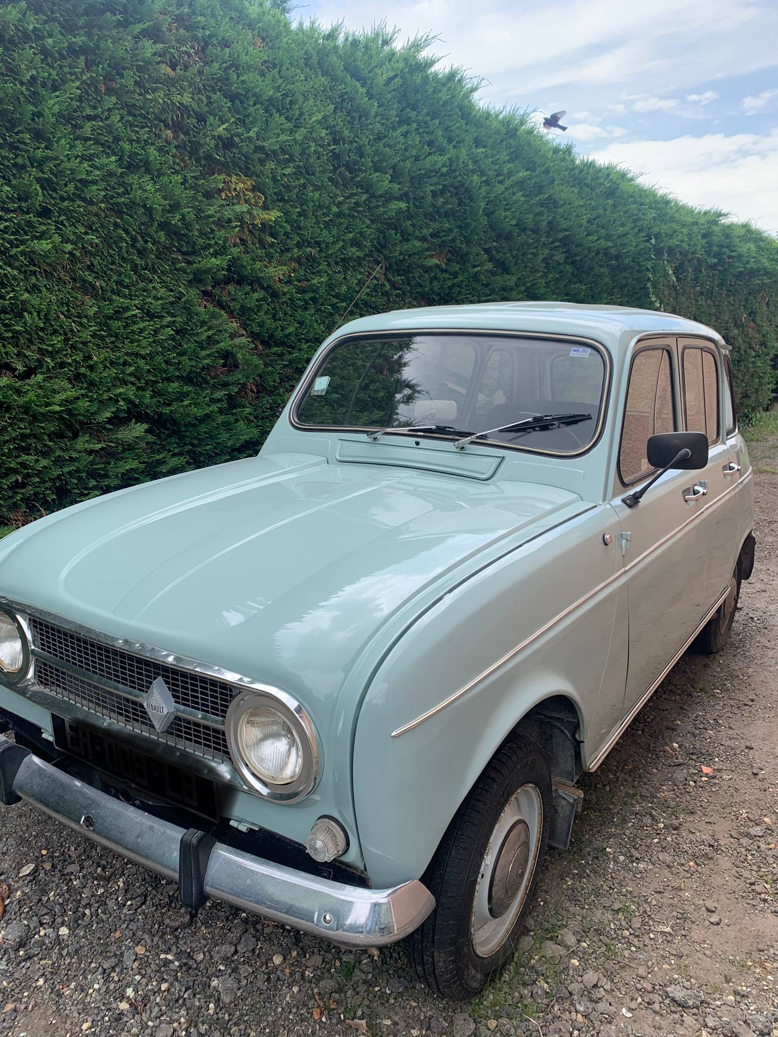 4L de 1968 en bon état