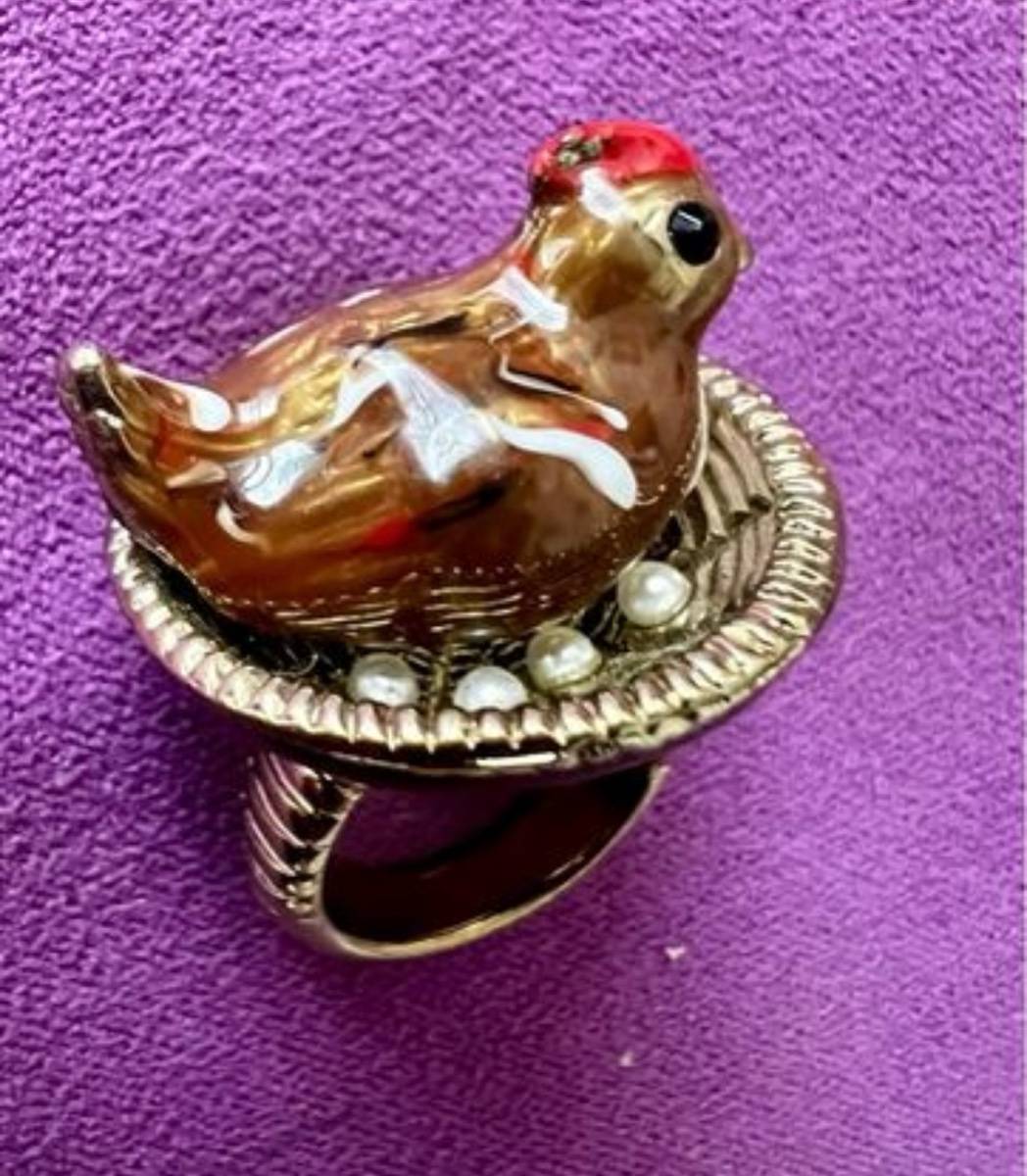 Bague vintage poule et ses 8 oeufs