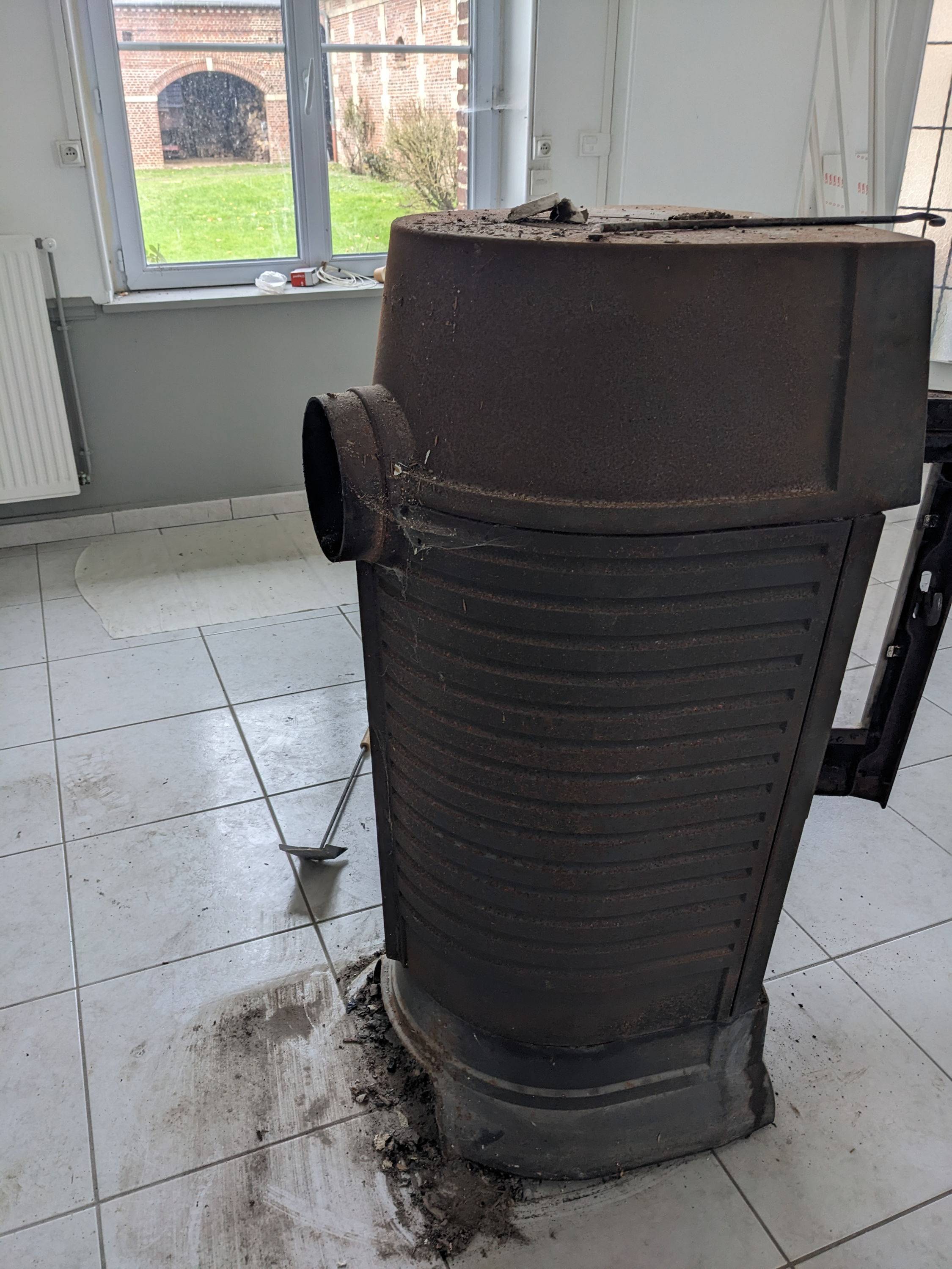 Vends 2 poêles Godin