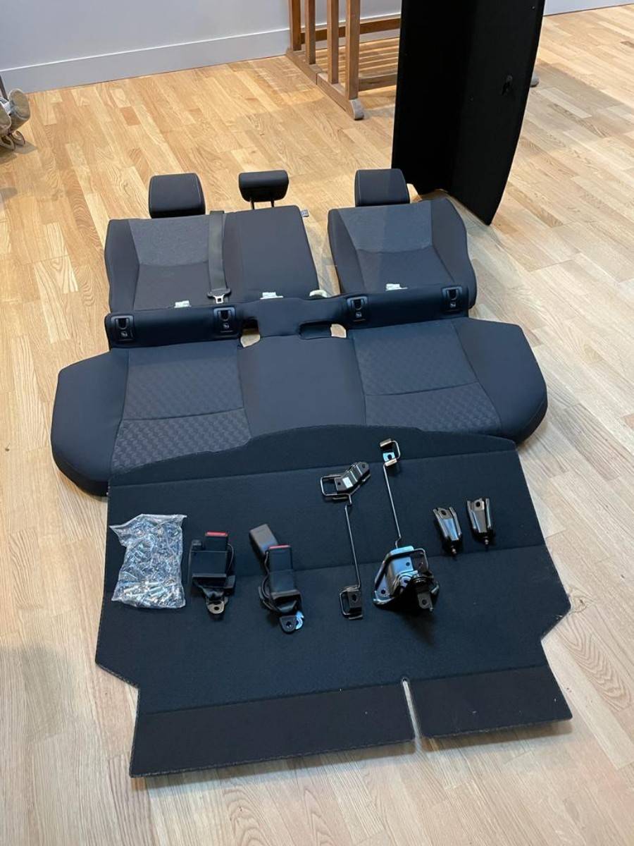 Manche De Golf Hybride Hzrdus 90 Grammes, Flex X, état Neuf Avec Défaut Mineur