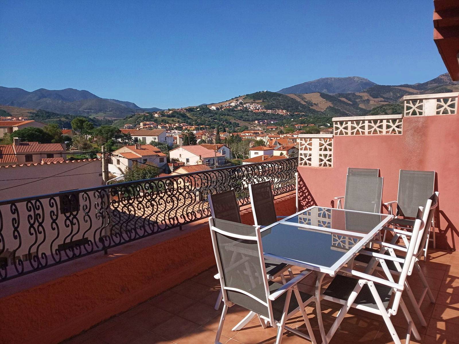 Loue appartement proche mer avec piscine - 6 couchages - Banyuls-sur-Mer (66)