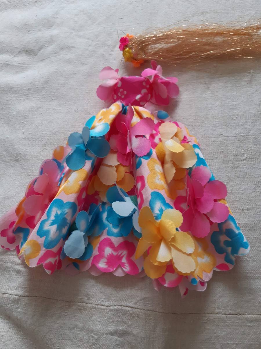 Poupée Barbie Mattel En Robe Longue Rouge Bordeaux - Occasion, Vendue Comme Sur La Photo