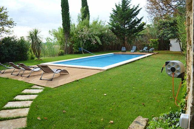 Loue Bastide Provençale XVIIème / 20 couchages, de juin à fin août - Aimargues (30)