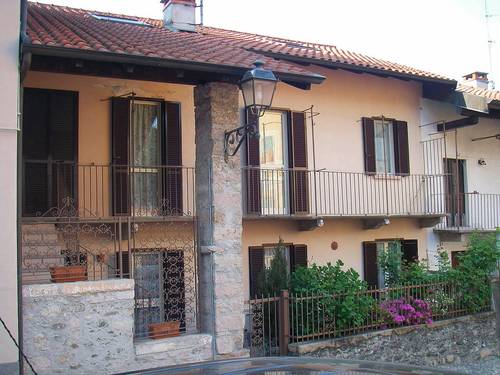 Loue à Baveno (Lac Majeur) quartier historique duplex 8 personnes