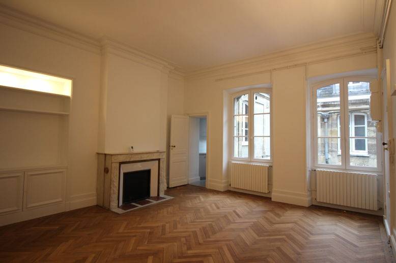 Loue appartement - 69m² - Cours Xavier Arnozan Bordeaux