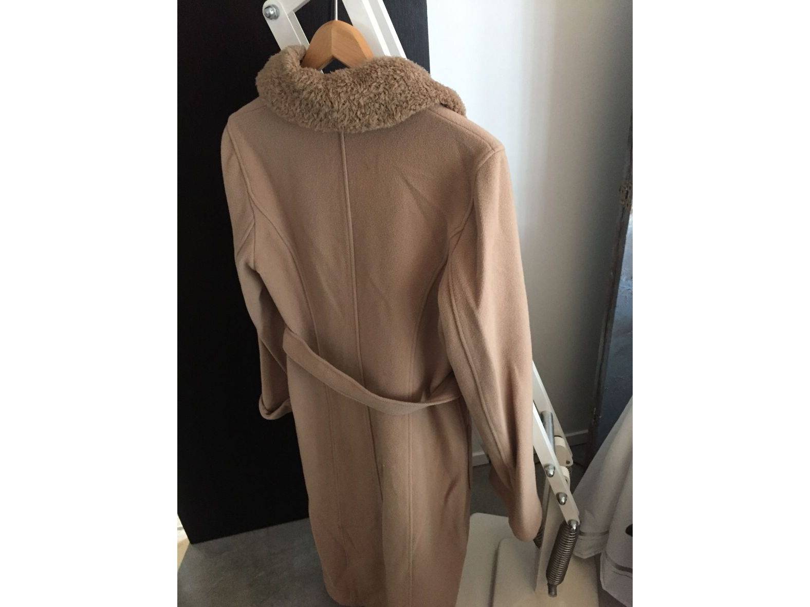 Manteau T40 Lolita Lempicka, non doublé, laine camel, peu porté