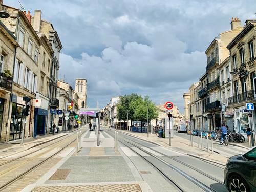 Vends bel appartement T2 centre Bordeaux - 66m² - A rénover