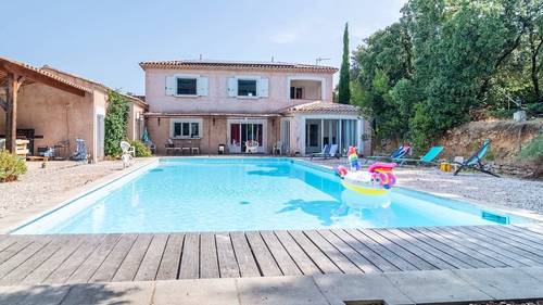 Loue belle bastide dans le Var - 12 à 14 couchages, Besse-sur-Issole (83)