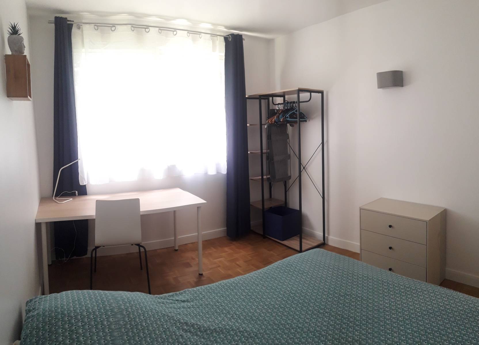 Belle chambre 11m² Ouest dans résidence parc privé