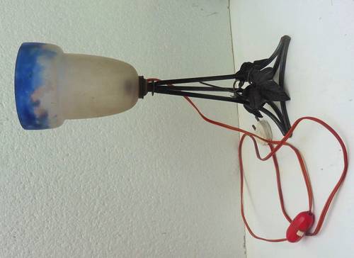 Belle lampe Art déco avec tulipe de GV CROISMARE
