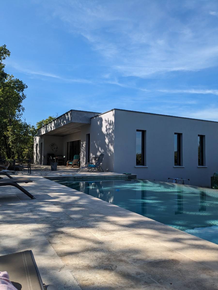 Loue maison - 6 couchages - Céreste-en-Luberon (04),piscine à débordement