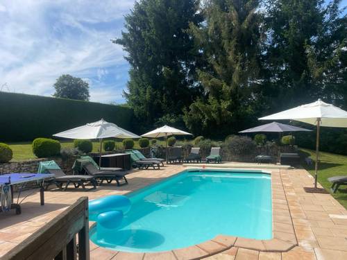 Loue maison avec tennis, piscine, home cinema - 12 couchages - Gerberoy (60)