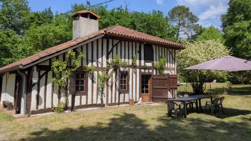 Loue authentique maison landaise au coeur de la forêt, proche des lacs et océan - 10 couchages - Sabres (40)