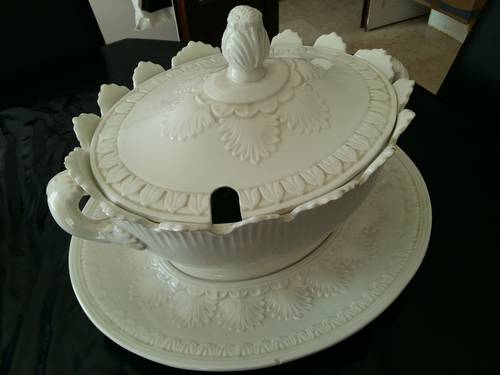 Très belle soupière vintage