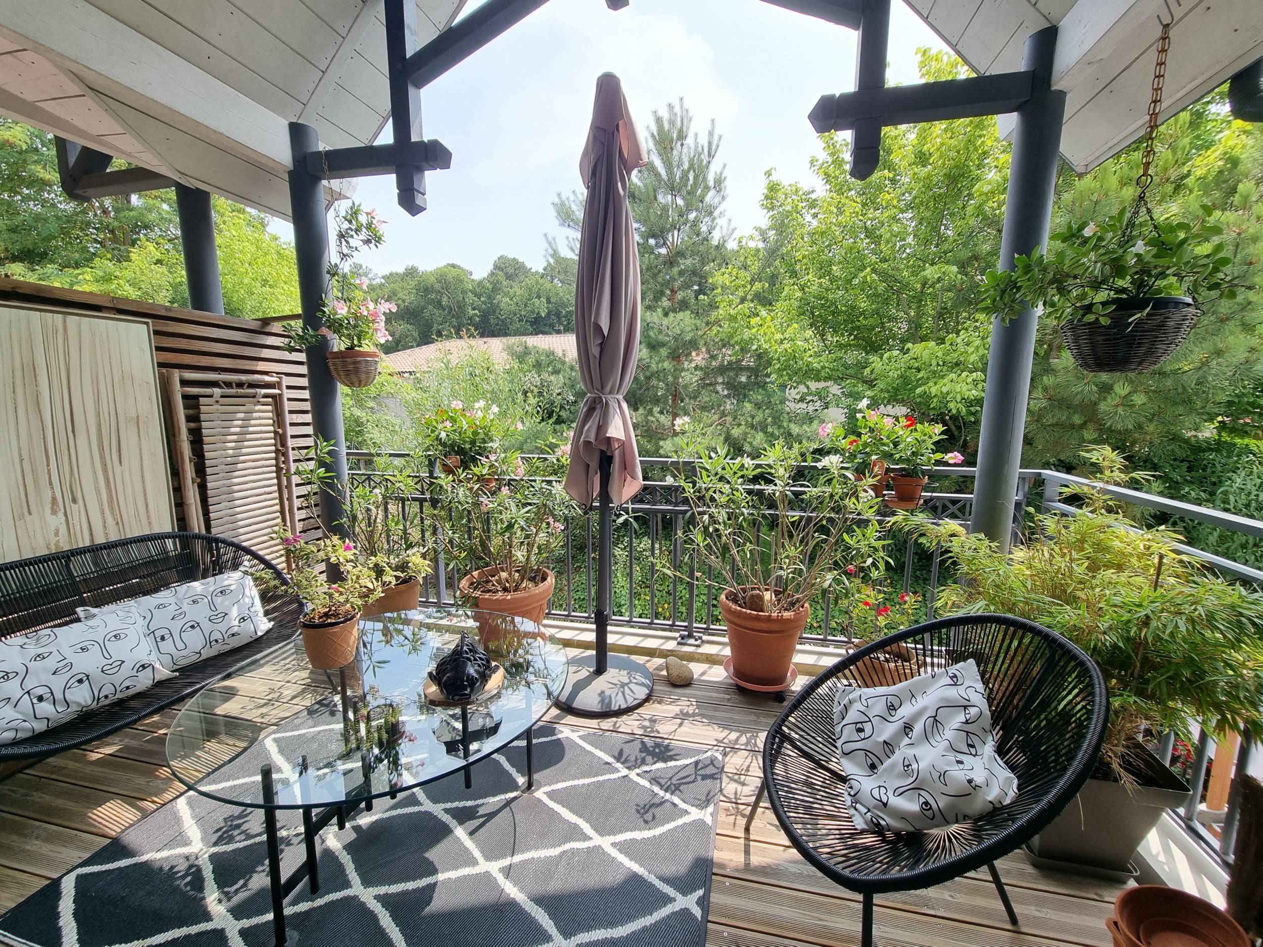 Vends Cosy T3 avec sa belle terrasse sud ouest - 65m², Arcachon (33)
