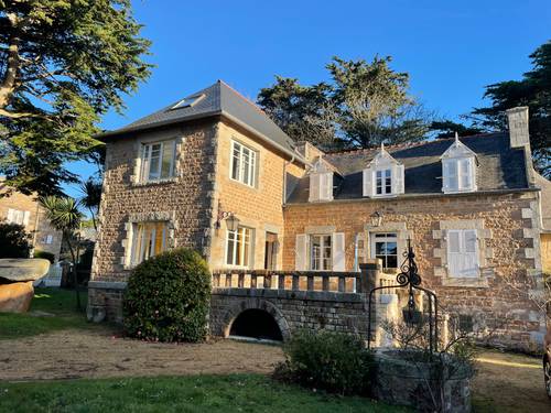 Magnifique Villa familiale à 80m des plages - 7 chambres, 16 couchages, Trébeurden (22)