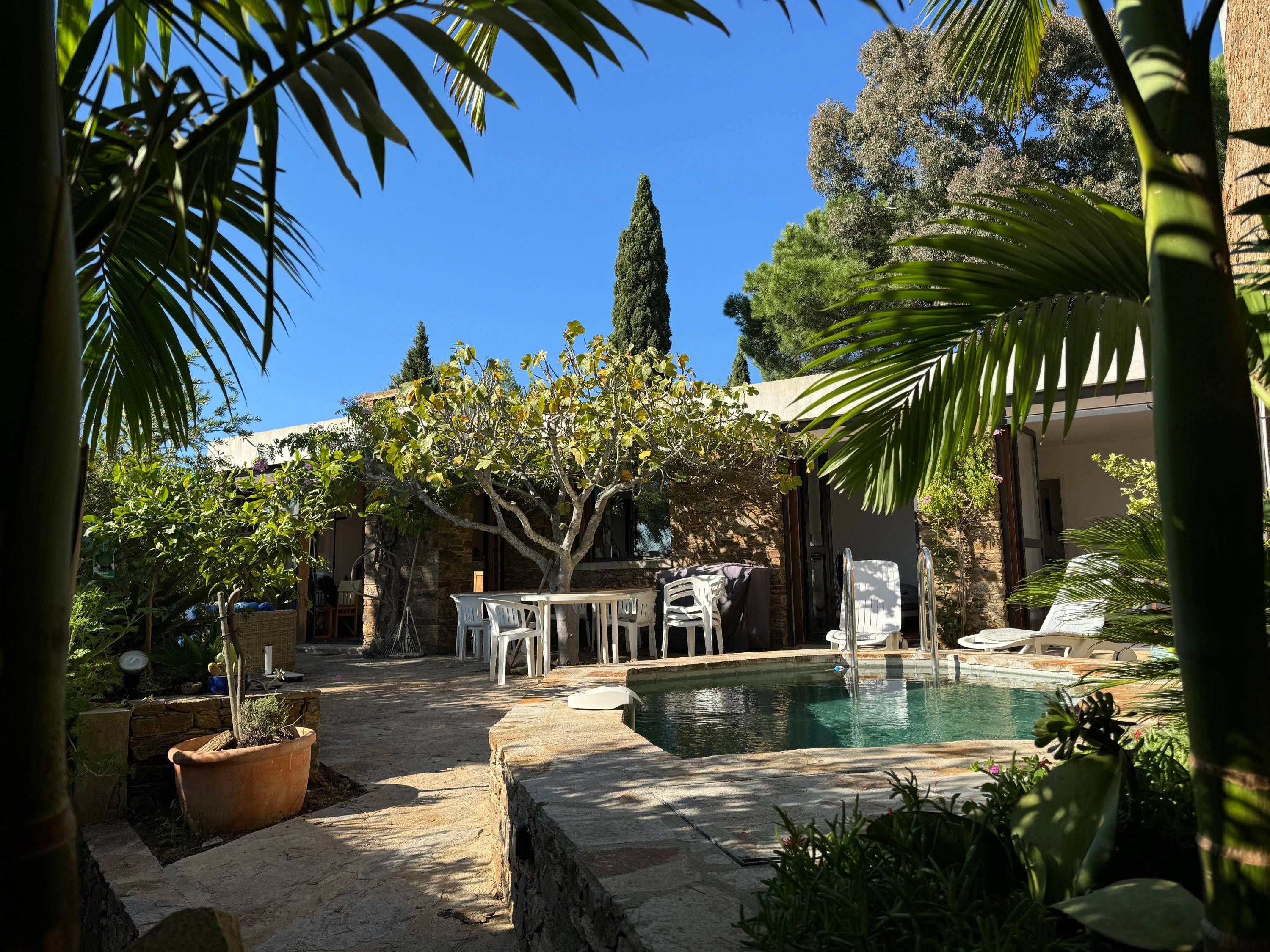 Loue maison à Bormes-les-Mimosas(Var) Gaou Bénat vue mer - 8 couchages, piscine