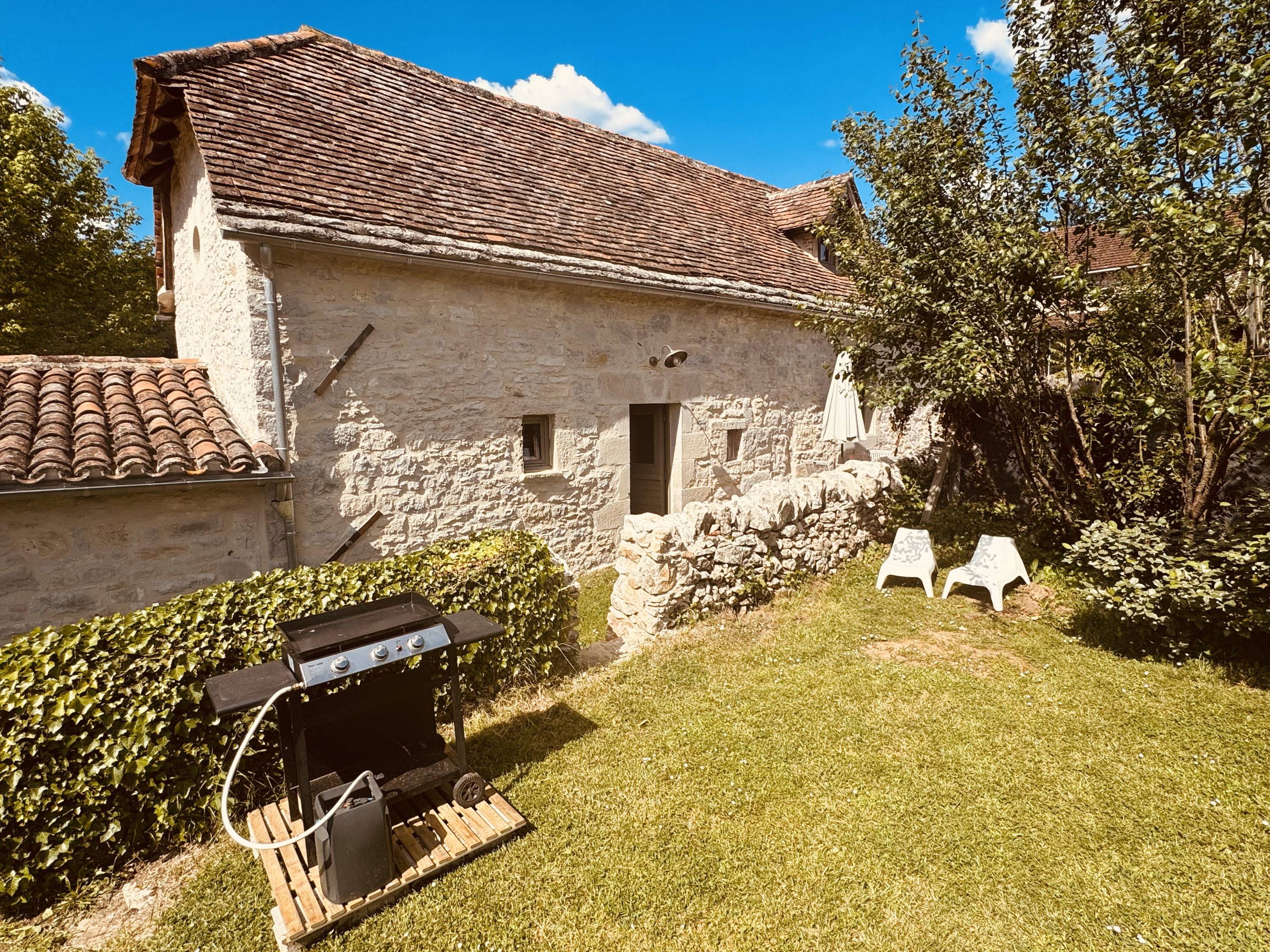Loue maison La Bergerie de Seuzac, entre Saint-Cirq-Lapopie et Cajarc - 4 couchages
