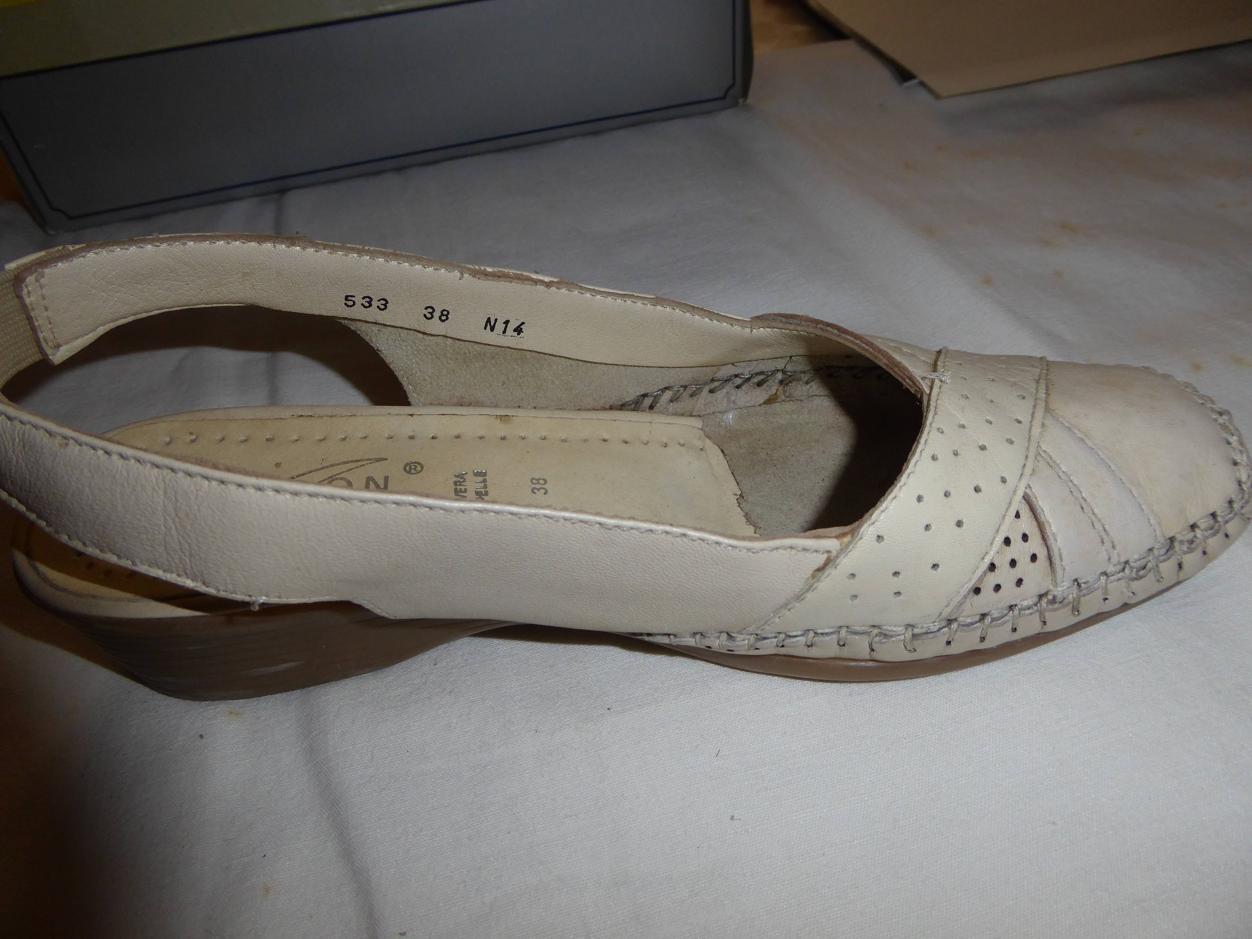 Chaussures blanches été - Pointure 38