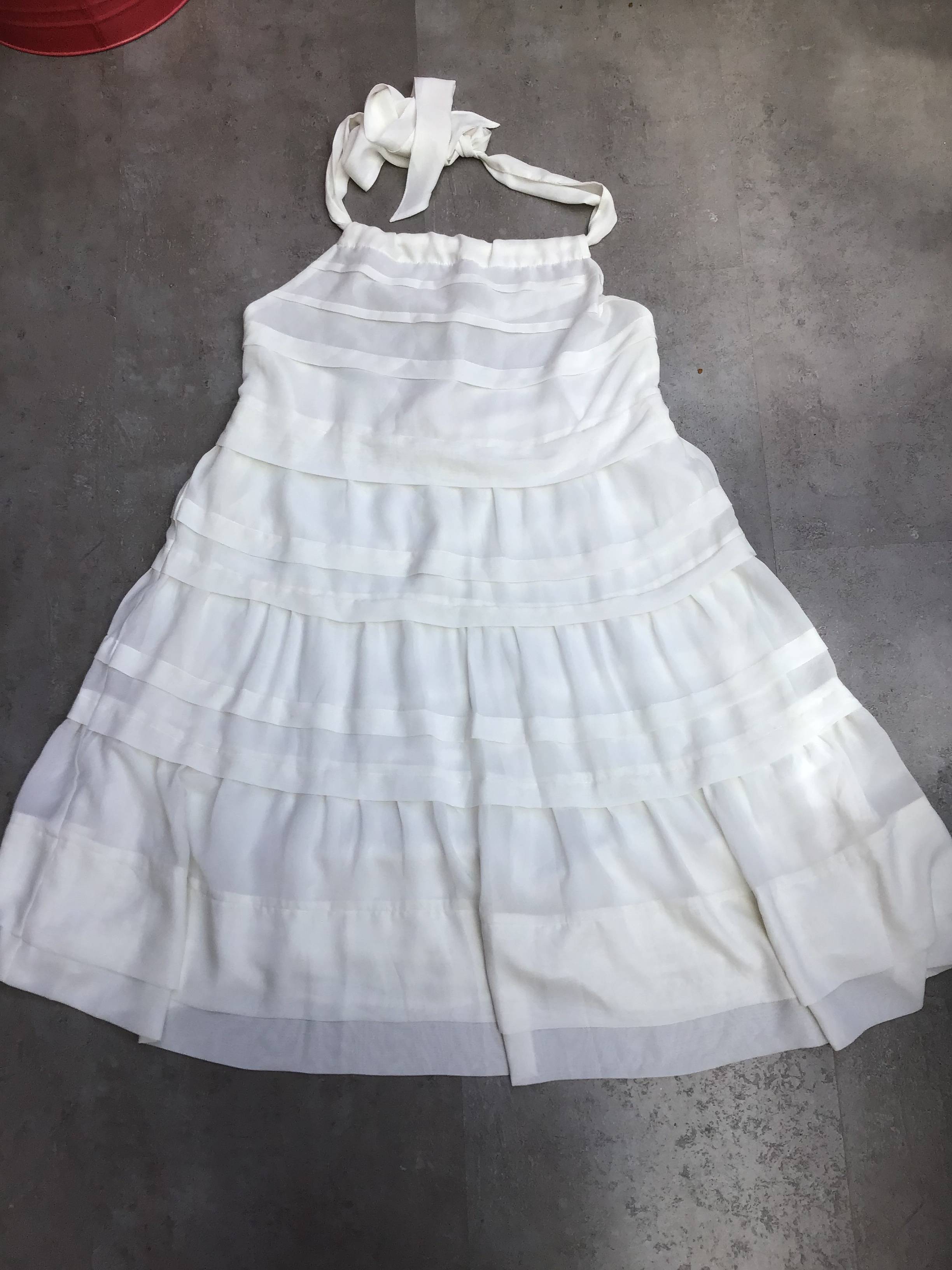 Robe blanche dos nu T 38 - H&M