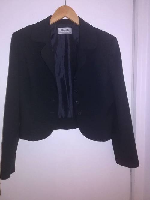 Blazer court noir Pimkie - Taille 38 peu porté