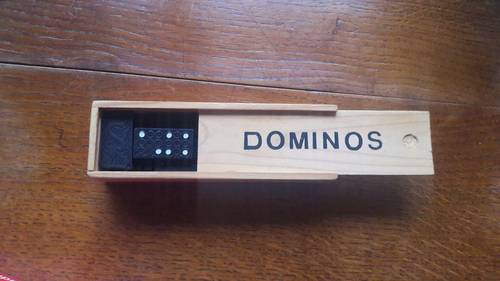Boite de Domino en Bois