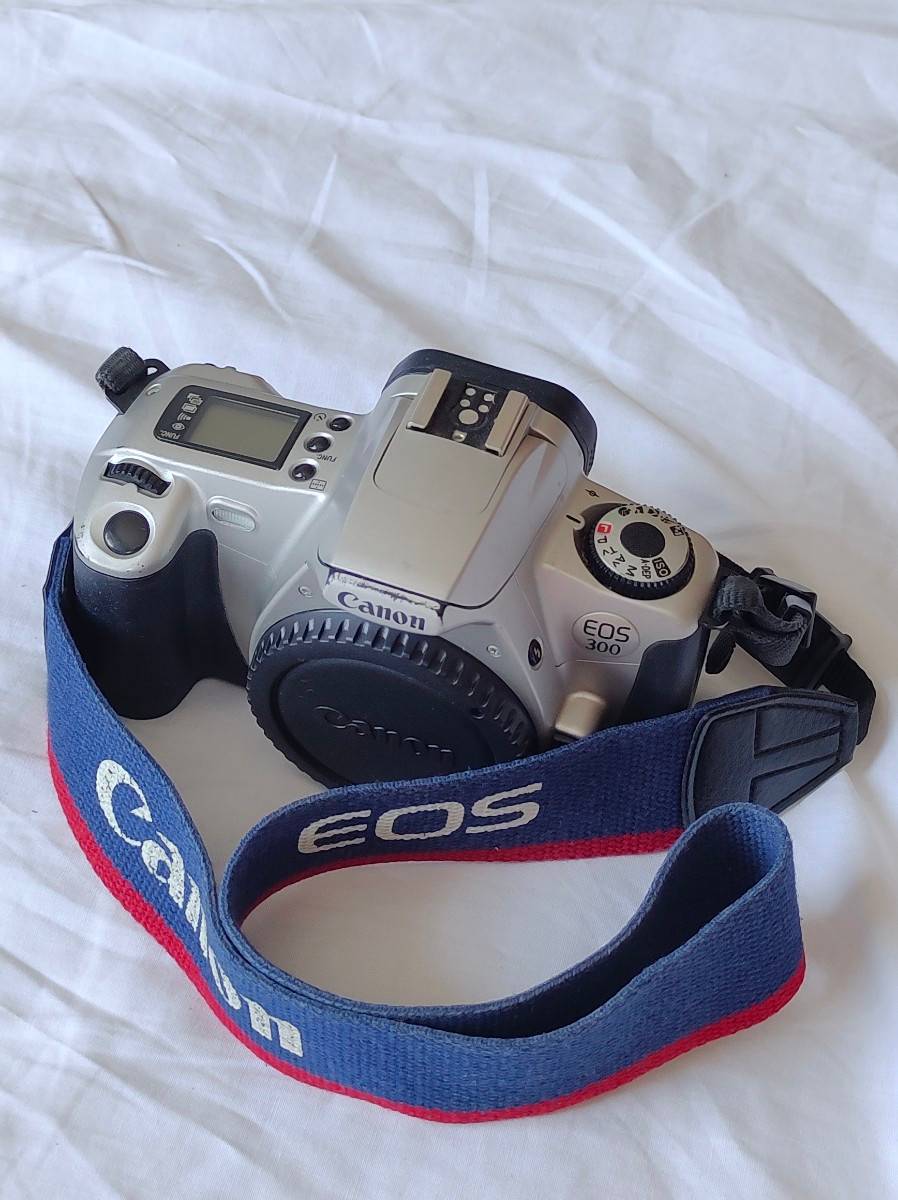 Canon EOS 500N Boîtier Appareil Photo Reflex Analogique SLR