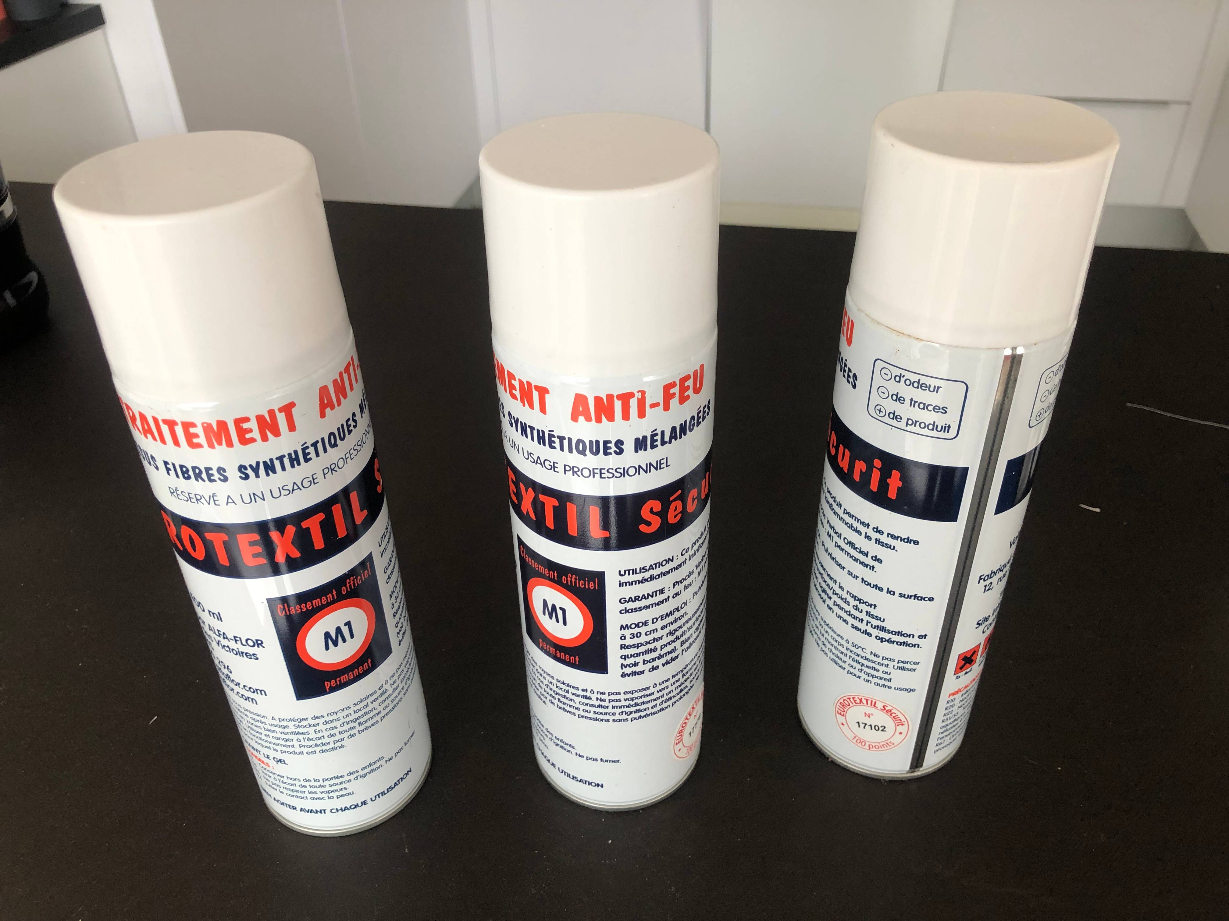 Spray Ignifuge Carton M1 - 1L Pour 4.5m² - Fabrication Française - Prêt à L'Emploi - Attestation Inclus