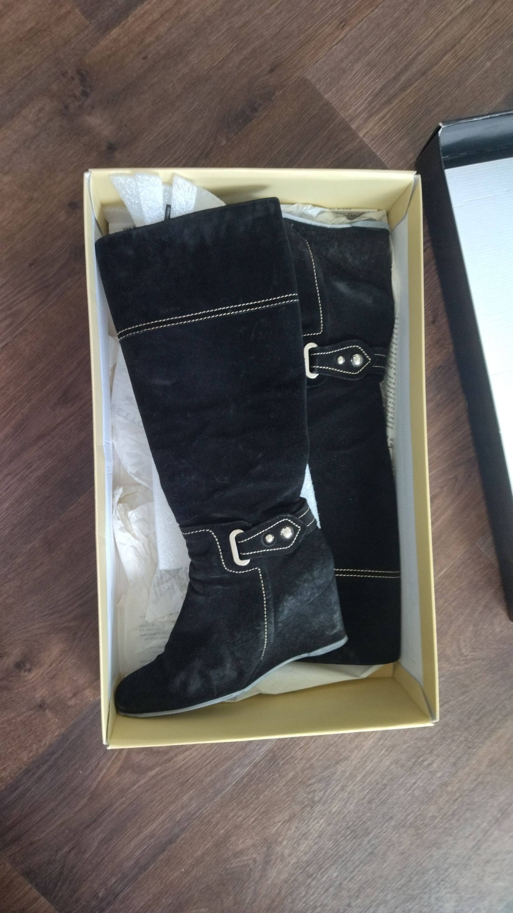 Vends botte en daim Geox - Pointure 38