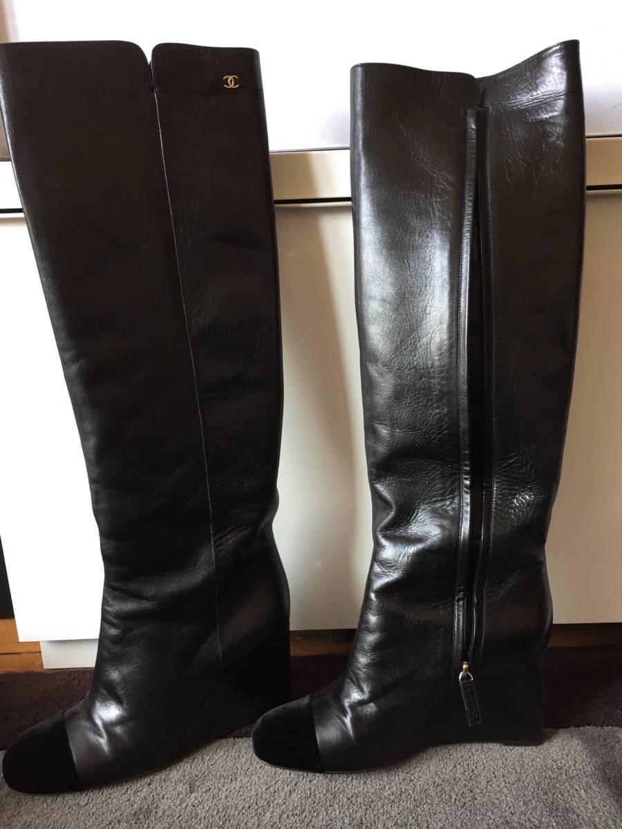 Vends bottes noires Chanel - Pointure 40