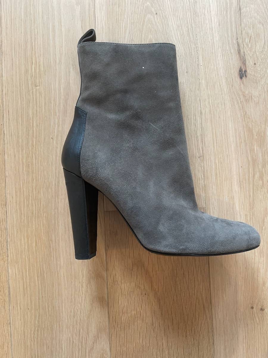 Bottines Hermès, modèle Fever, T.39, en chèvre velours et veau