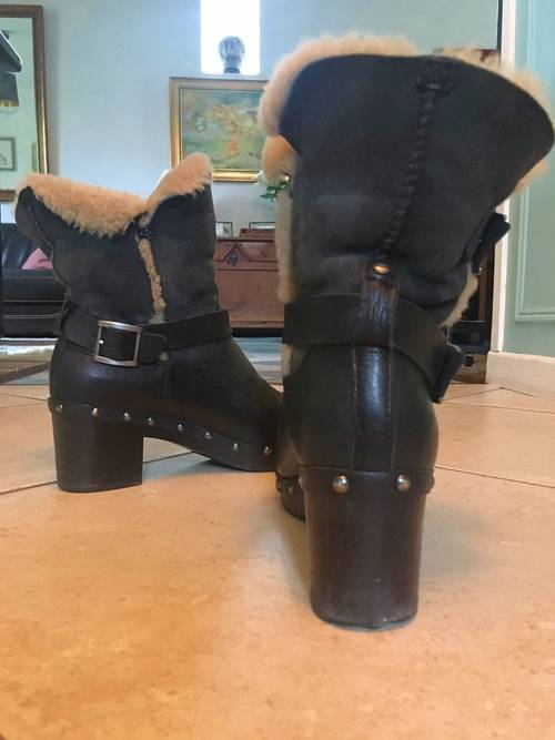 Bottines UGG taille 39 très bon état