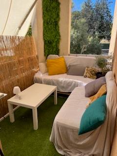 Loue T3 jas de bouffan avec terrasse - 69m², Aix-en-Provence (13)
