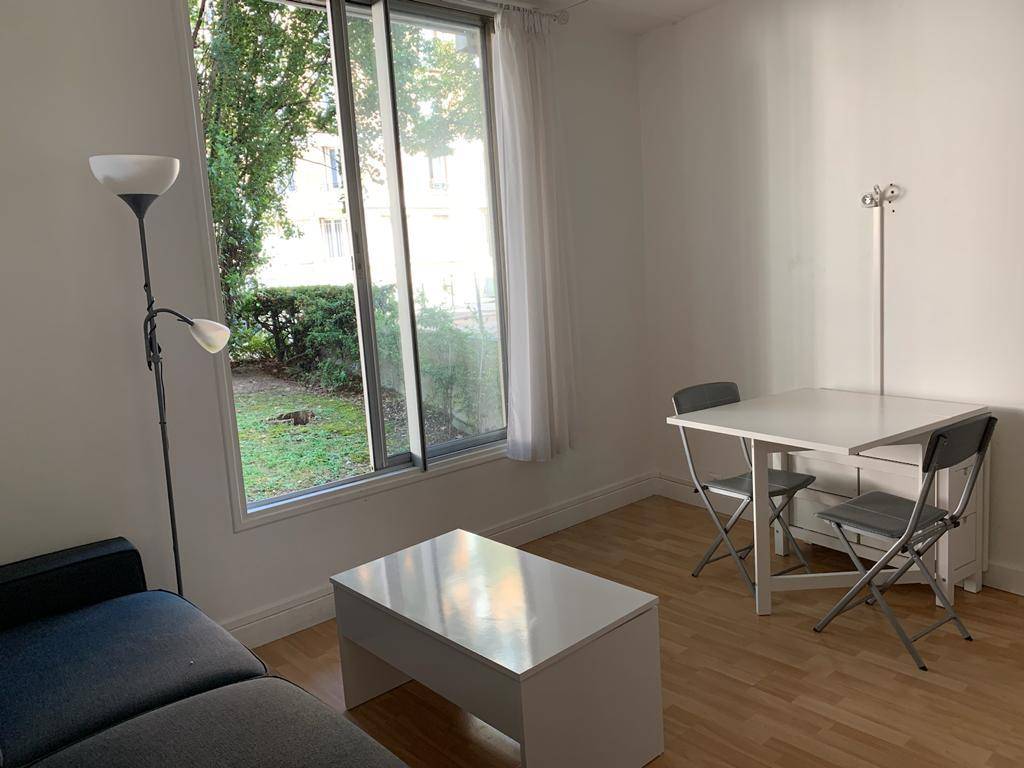 Loue studio - 18m² - Boulogne-Billancourt