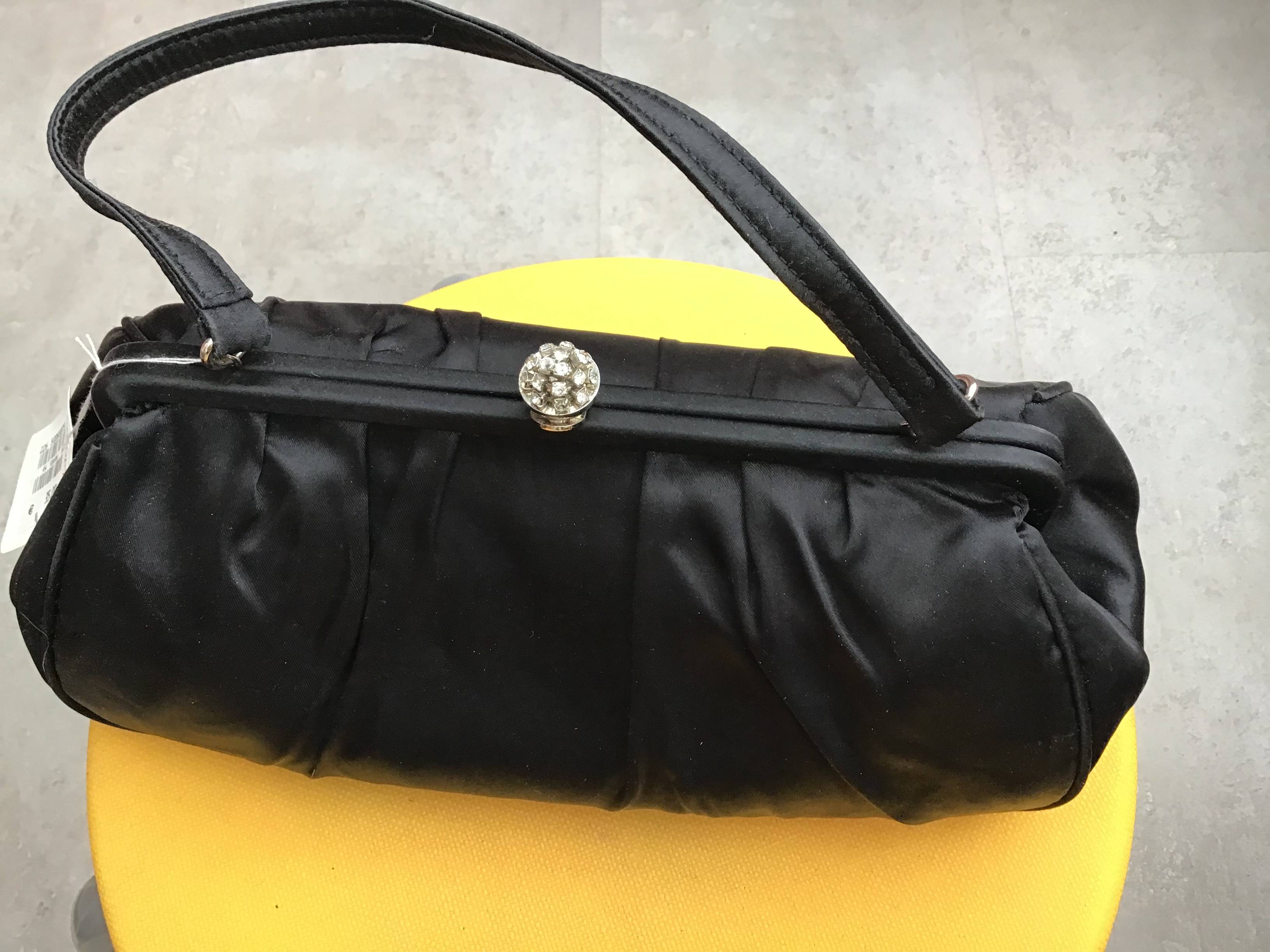 Sac, bourse noir Galerie Lafayette
